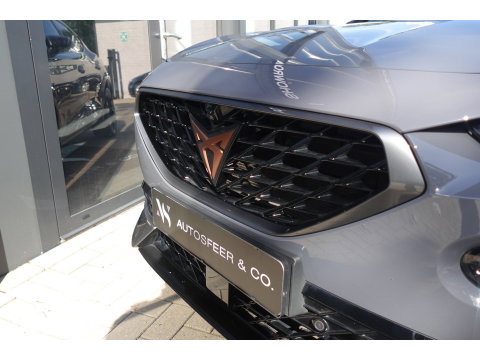 CUPRA Formentor 1.4 e-Hybrid VZ Copper PANO CAM KEYLESS
