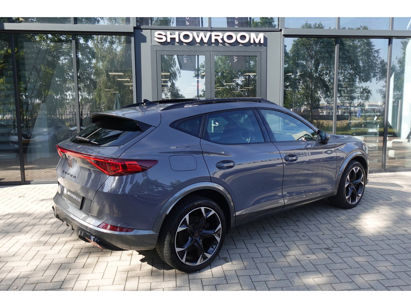 CUPRA Formentor 1.4 e-Hybrid VZ Copper PANO CAM KEYLESS
