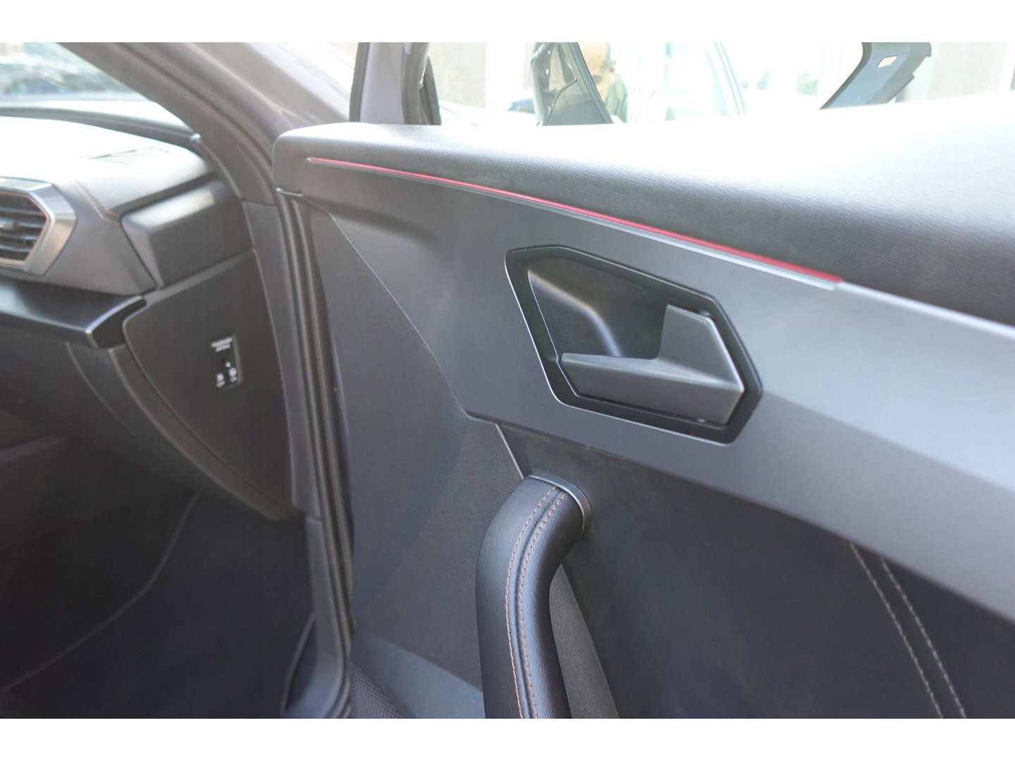 CUPRA Formentor 1.4 e-Hybrid VZ Copper PANO CAM KEYLESS