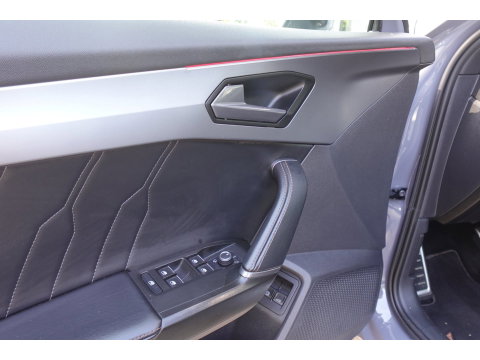 CUPRA Formentor 1.4 e-Hybrid VZ Copper PANO CAM KEYLESS