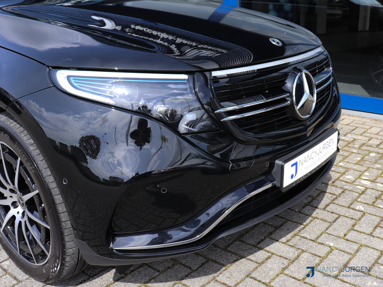Mercedes-Benz EQC