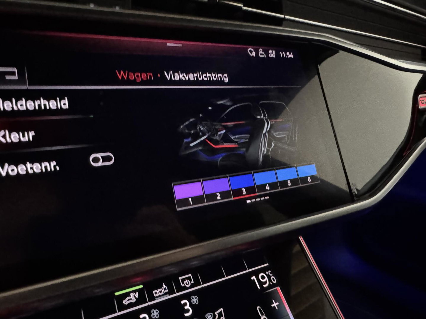 Audi A6 Limousine 55 TFSIe Quattro Competition Pano Leer Sfeer