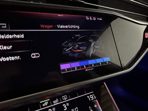 Audi A6 Limousine 55 TFSIe Quattro Competition Pano Leer Sfeer