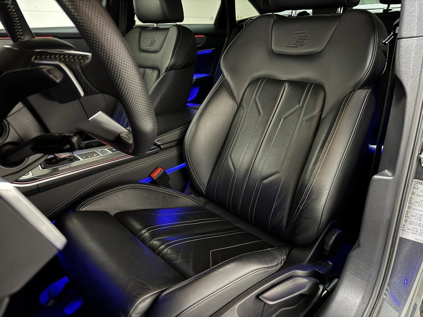 Audi A6 Limousine 55 TFSIe Quattro Competition Pano Leer Sfeer
