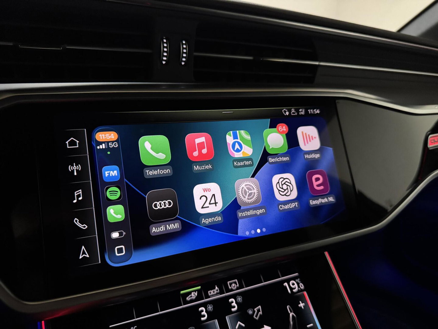 Audi A6 Limousine 55 TFSIe Quattro Competition Pano Leer Sfeer