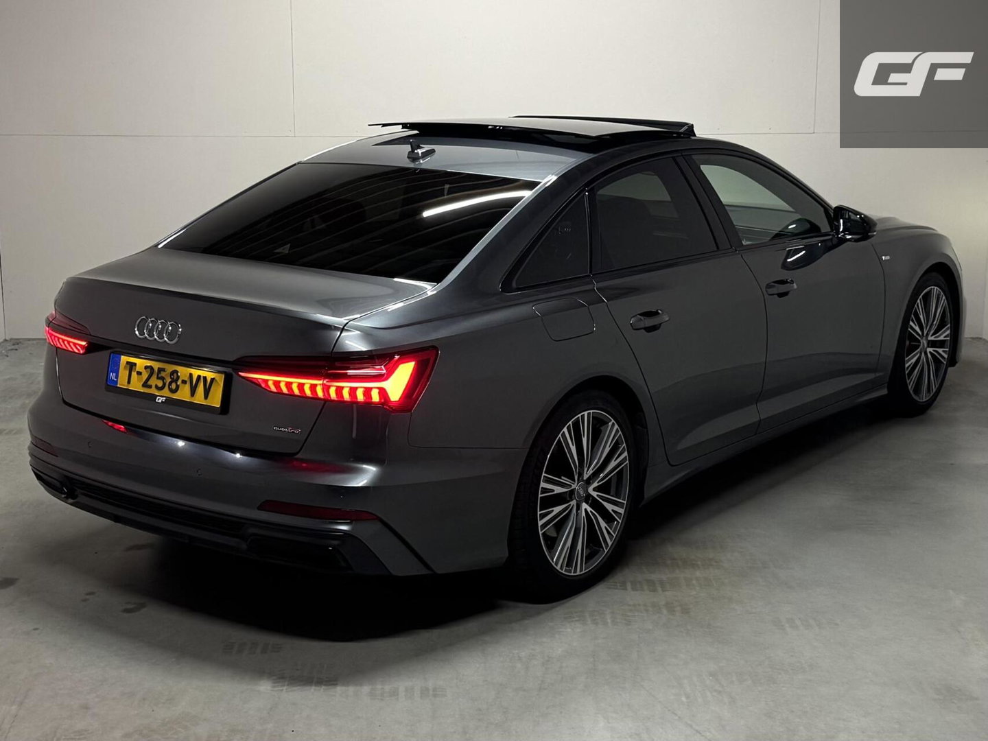 Audi A6 Limousine 55 TFSIe Quattro Competition Pano Leer Sfeer