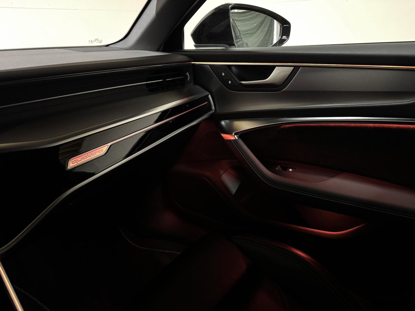 Audi A6 Limousine 55 TFSIe Quattro Competition Pano Leer Sfeer