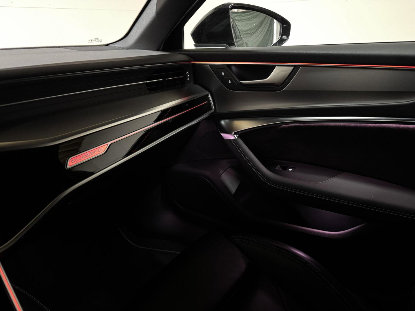 Audi A6 Limousine 55 TFSIe Quattro Competition Pano Leer Sfeer