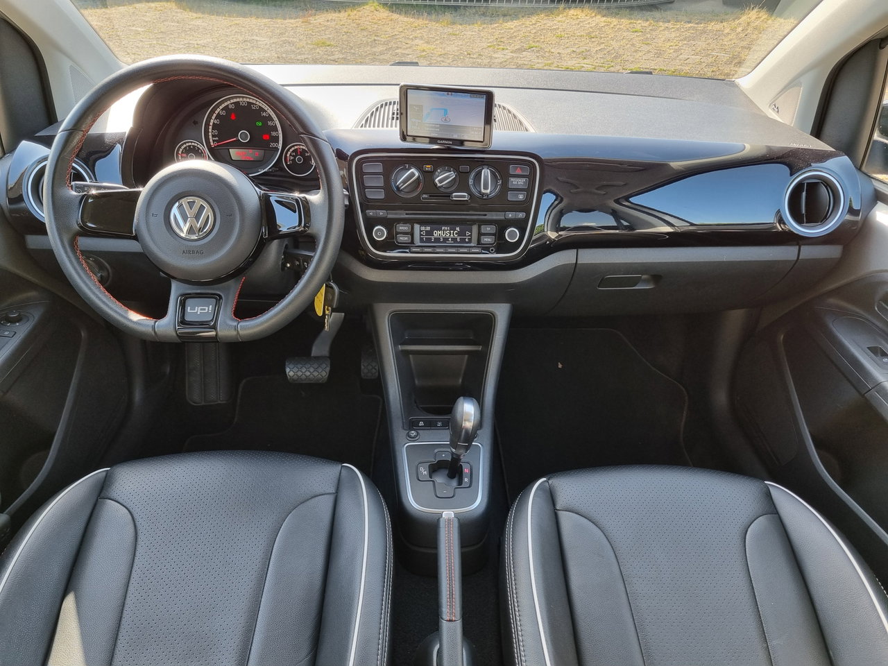 Volkswagen up!