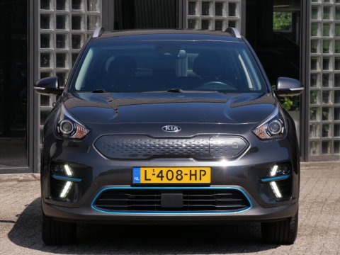 Kia e-Niro 64kWh DYNAMICLINE/ NL AUTO 1STE EIGENAAR/ SOH 100%