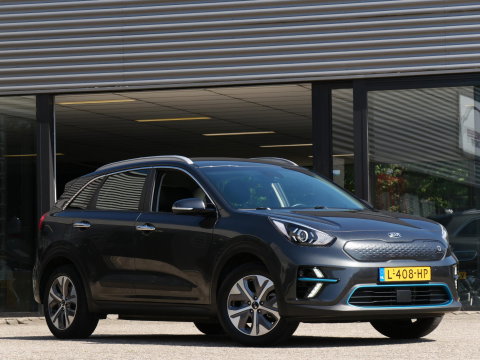 Kia e-Niro 64kWh DYNAMICLINE/ NL AUTO 1STE EIGENAAR/ SOH 100%