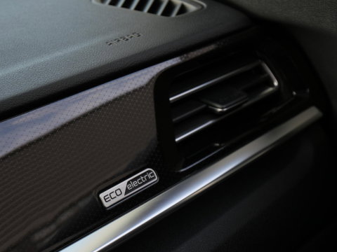 Kia e-Niro 64kWh DYNAMICLINE/ NL AUTO 1STE EIGENAAR/ SOH 100%