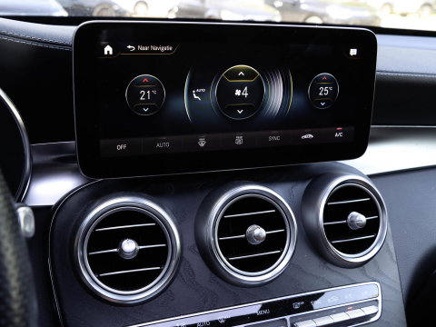 Mercedes-Benz GLC 200 4MATIC Premium Plus Burmester Trekhaak Panoramadak