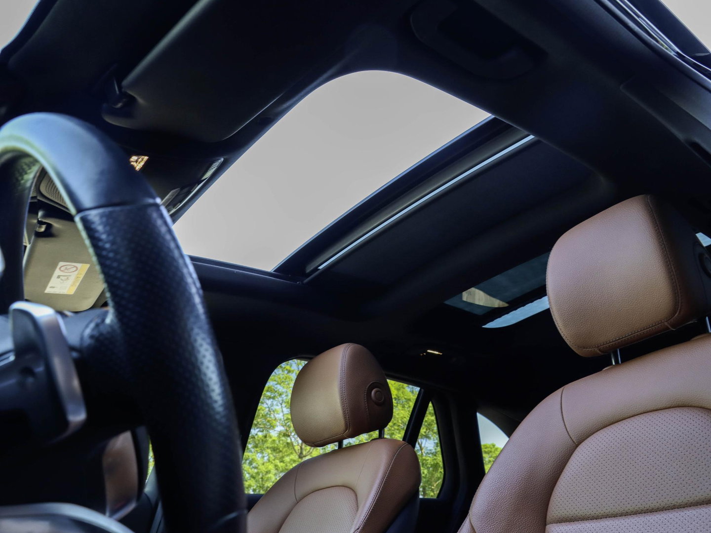 Mercedes-Benz GLC 200 4MATIC Premium Plus Burmester Trekhaak Panoramadak