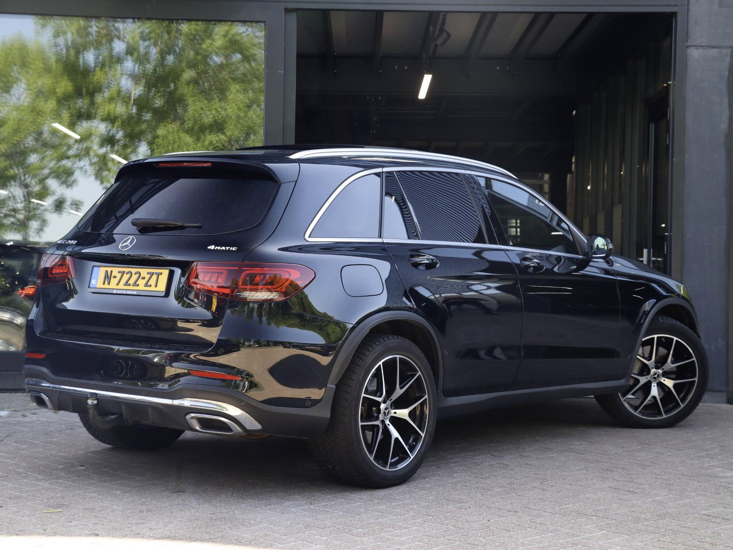 Mercedes-Benz GLC 200 4MATIC Premium Plus Burmester Trekhaak Panoramadak