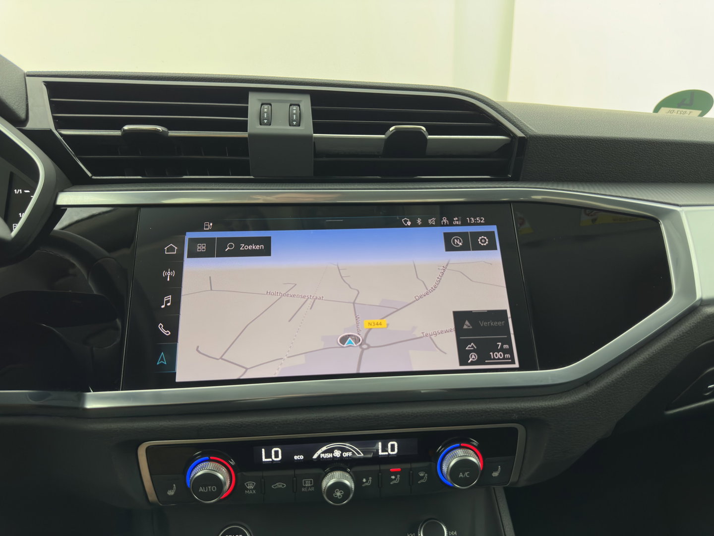 Audi Q3 Sportback 45 TFSI e Advanced Edition (Plug-in) (INCL.BTW) Aut. *FULL-LED | HEATED-SPORTSEATS | DIGI-COCKPIT | DAB+ | KEYLESS | NAVI-FULLMAP | PRIVACY-GLASS | BLINDSPOT | SHIFT-PADDLES | ECC | PDC | 19''ALU | TOWBAR*