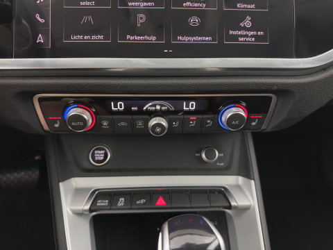 Audi Q3 Sportback 45 TFSI e Advanced Edition (Plug-in) (INCL.BTW) Aut. *FULL-LED | HEATED-SPORTSEATS | DIGI-COCKPIT | DAB+ | KEYLESS | NAVI-FULLMAP | PRIVACY-GLASS | BLINDSPOT | SHIFT-PADDLES | ECC | PDC | 19''ALU | TOWBAR*