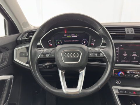 Audi Q3 Sportback 45 TFSI e Advanced Edition (Plug-in) (INCL.BTW) Aut. *FULL-LED | HEATED-SPORTSEATS | DIGI-COCKPIT | DAB+ | KEYLESS | NAVI-FULLMAP | PRIVACY-GLASS | BLINDSPOT | SHIFT-PADDLES | ECC | PDC | 19''ALU | TOWBAR*