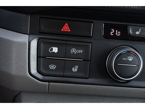 MAN TGE 3.180 35 2.0 L3H2 Black Edition FULL Options! Adaptieve Cruise, Camera, Carplay, 2 x Schuifdeur, LED, Clima, Stoelverarming, Multimedia, Stuurverwarming, Uniek!