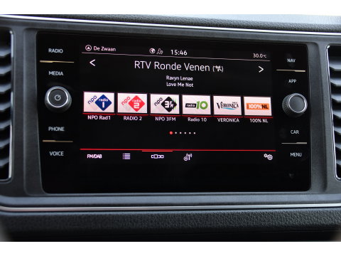 MAN TGE 3.180 35 2.0 L3H2 Black Edition FULL Options! Adaptieve Cruise, Camera, Carplay, 2 x Schuifdeur, LED, Clima, Stoelverarming, Multimedia, Stuurverwarming, Uniek!