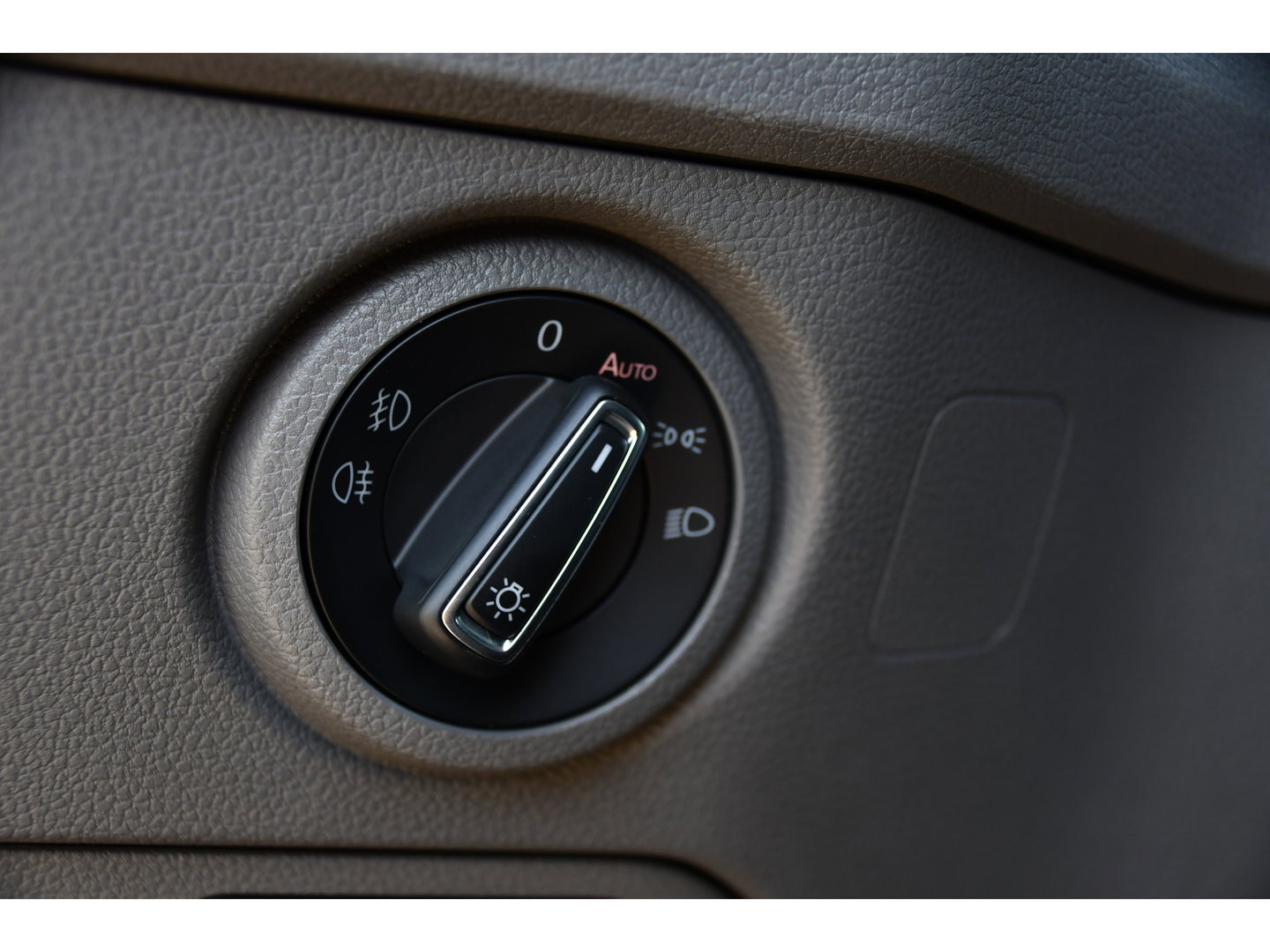 MAN TGE 3.180 35 2.0 L3H2 Black Edition FULL Options! Adaptieve Cruise, Camera, Carplay, 2 x Schuifdeur, LED, Clima, Stoelverarming, Multimedia, Stuurverwarming, Uniek!