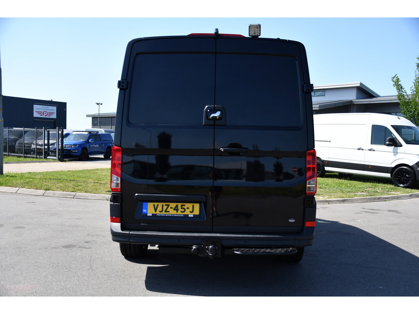 MAN TGE 3.180 35 2.0 L3H2 Black Edition FULL Options! Adaptieve Cruise, Camera, Carplay, 2 x Schuifdeur, LED, Clima, Stoelverarming, Multimedia, Stuurverwarming, Uniek!