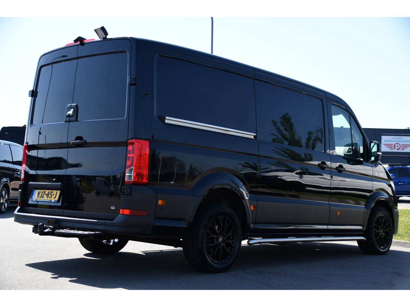 MAN TGE 3.180 35 2.0 L3H2 Black Edition FULL Options! Adaptieve Cruise, Camera, Carplay, 2 x Schuifdeur, LED, Clima, Stoelverarming, Multimedia, Stuurverwarming, Uniek!
