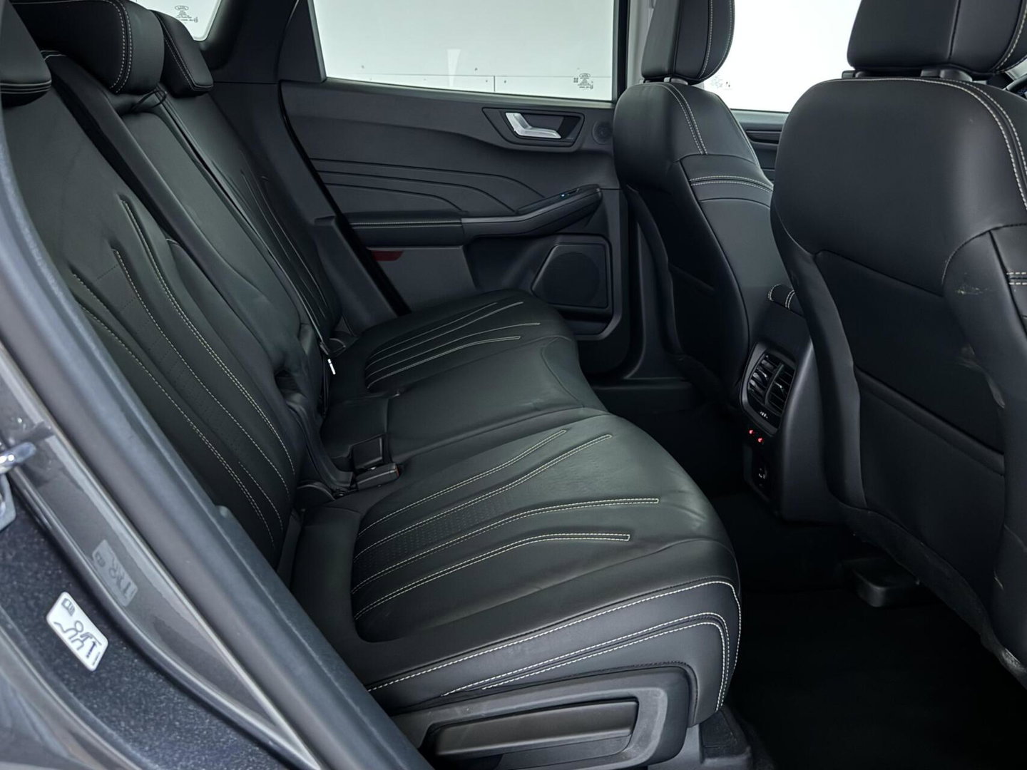 Ford Kuga 2.5 FHEV Vignale 4x4 Pano B&O HUD Leer Trekh. Winterpakket
