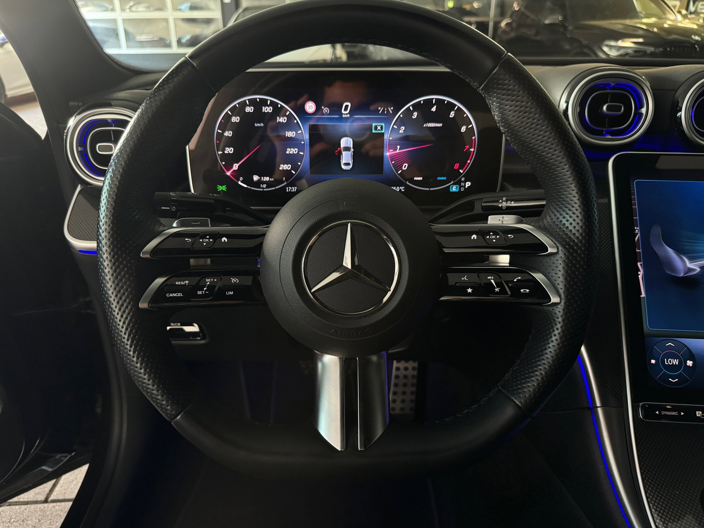 Mercedes-Benz C-Klasse 180 AMG Memory|Keyless|Night|360 Camera
