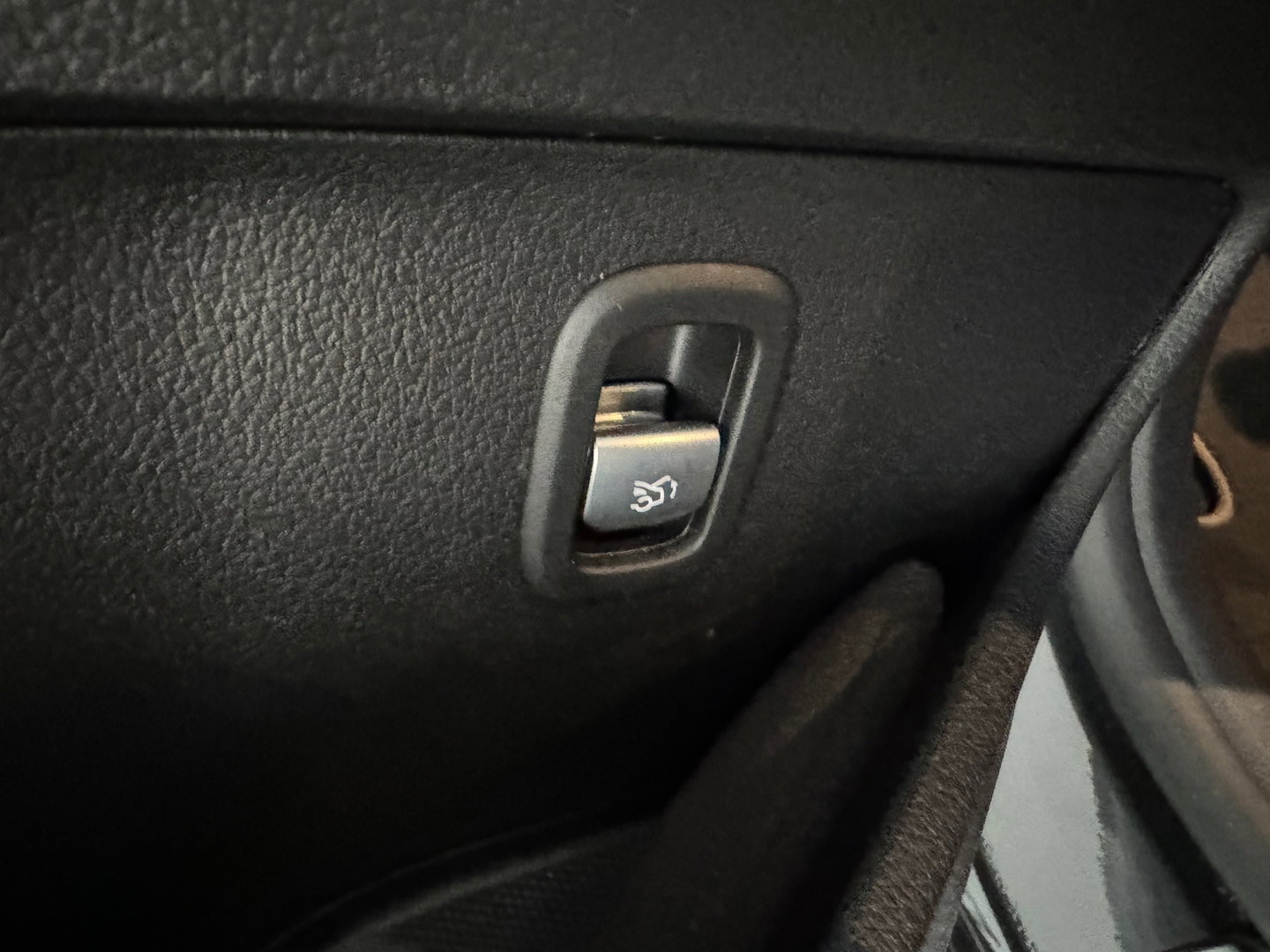 Mercedes-Benz C-Klasse 180 AMG Memory|Keyless|Night|360 Camera
