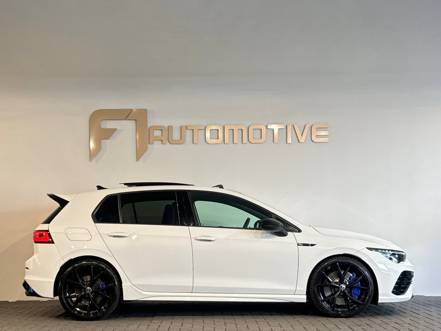 Volkswagen Golf 2.0 TSI R 4M Performance Pano|H/K|Akra|Drift