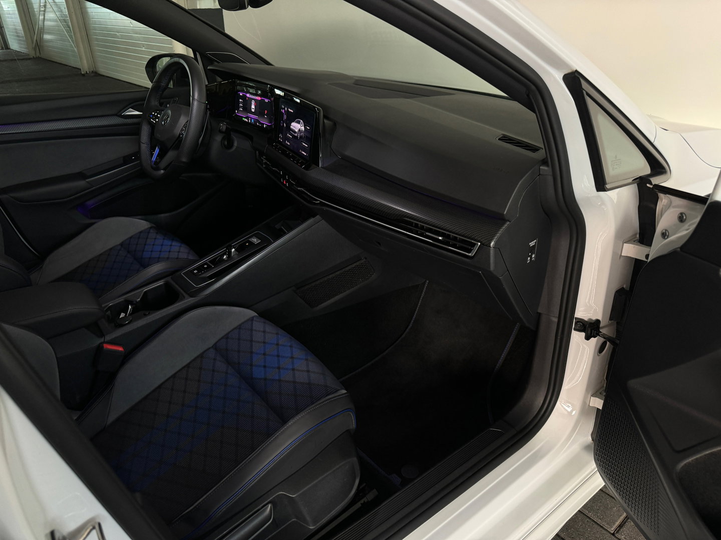 Volkswagen Golf 2.0 TSI R 4M Performance Pano|H/K|Akra|Drift
