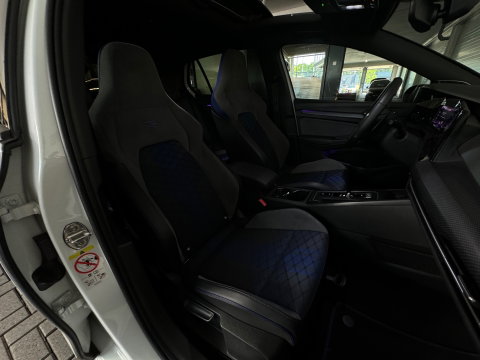 Volkswagen Golf 2.0 TSI R 4M Performance Pano|H/K|Akra|Drift