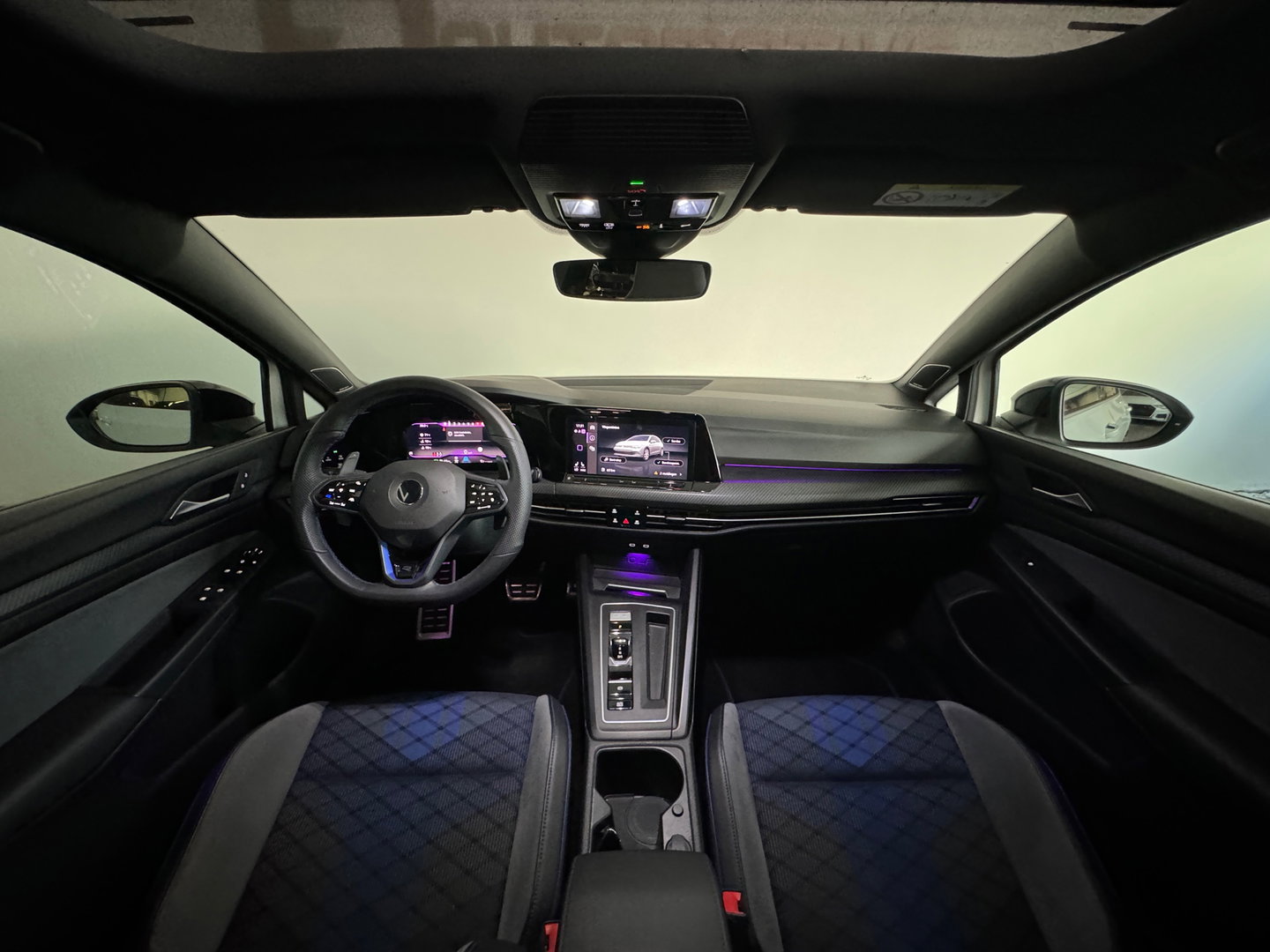 Volkswagen Golf 2.0 TSI R 4M Performance Pano|H/K|Akra|Drift
