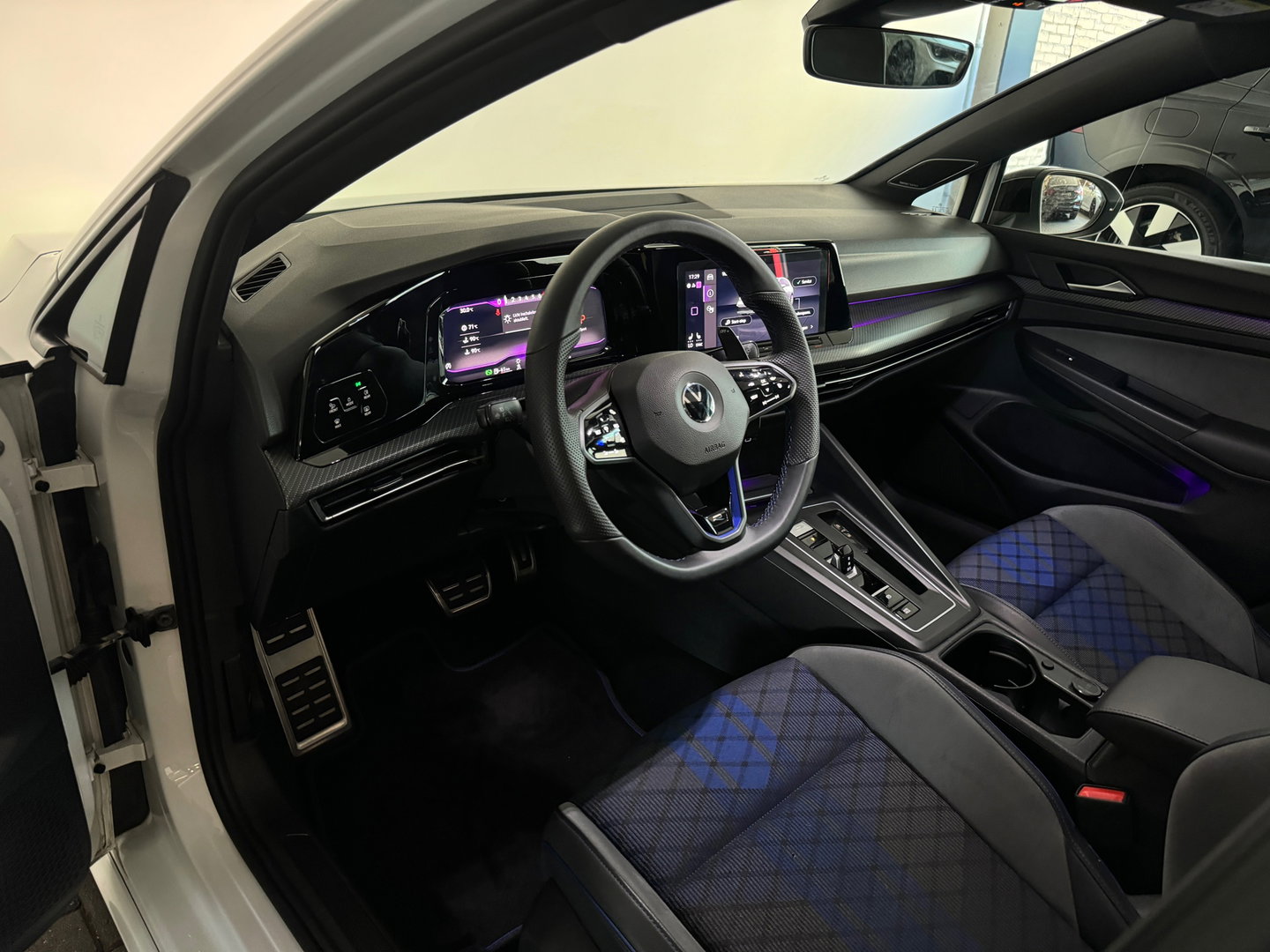 Volkswagen Golf 2.0 TSI R 4M Performance Pano|H/K|Akra|Drift