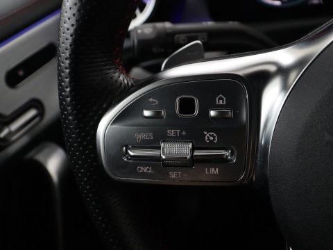 Mercedes-Benz CLA-Klasse Shooting Brake 180 Business Solution AMG