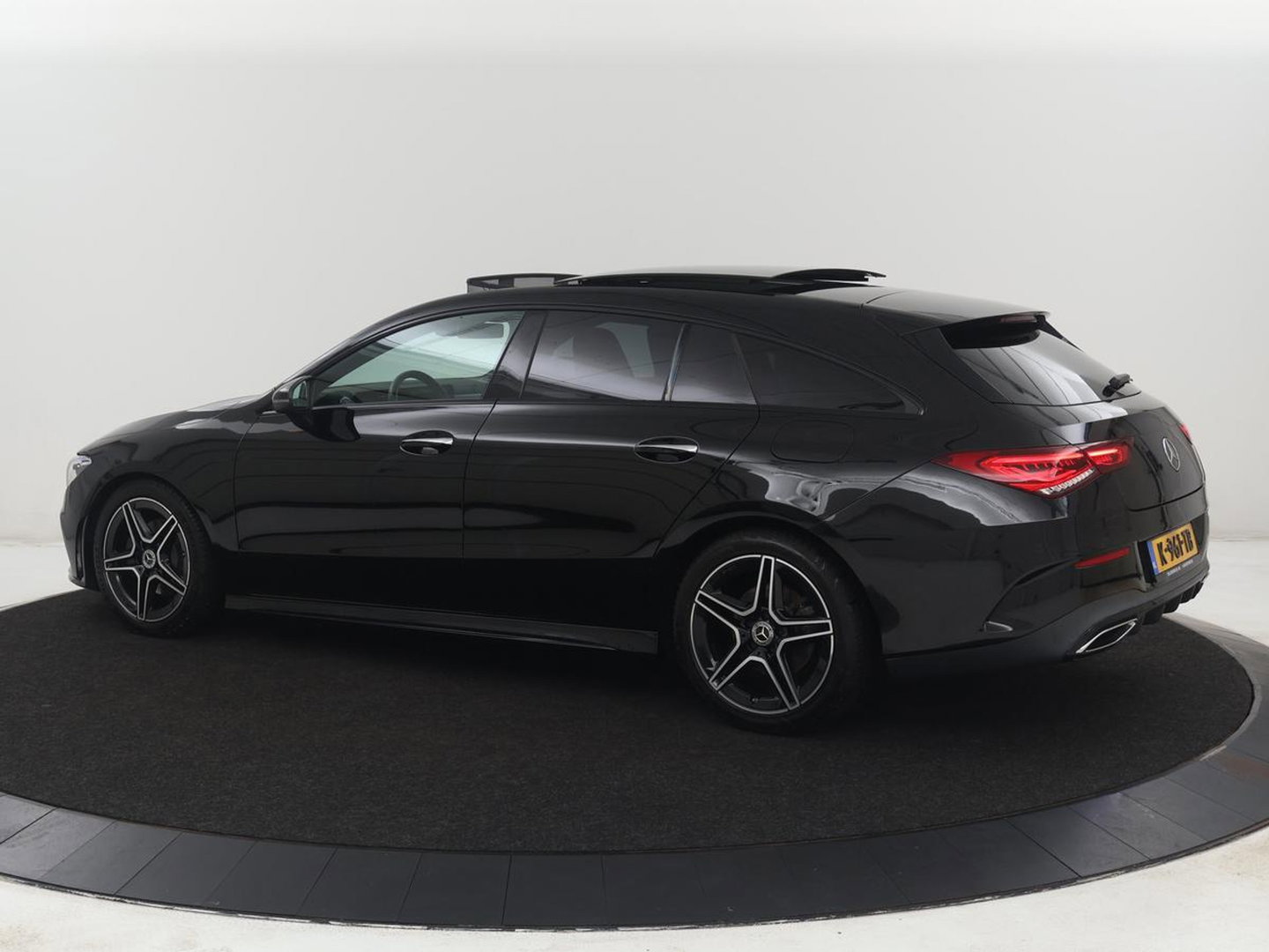 Mercedes-Benz CLA-Klasse Shooting Brake 180 Business Solution AMG