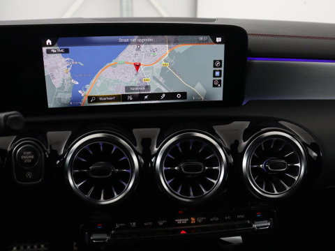 Mercedes-Benz CLA-Klasse Shooting Brake 180 Business Solution AMG