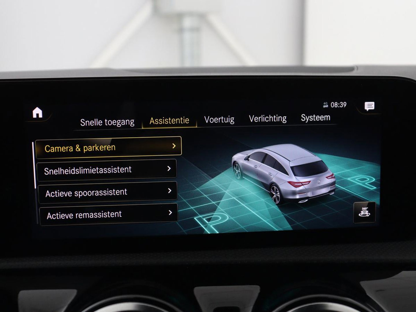 Mercedes-Benz CLA-Klasse Shooting Brake 180 Business Solution AMG