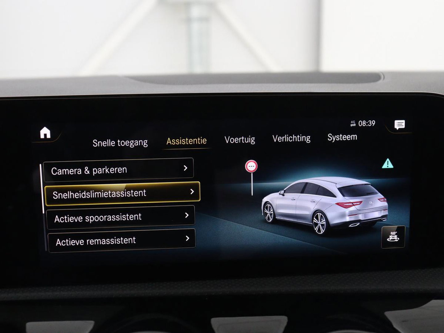 Mercedes-Benz CLA-Klasse Shooting Brake 180 Business Solution AMG