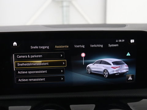 Mercedes-Benz CLA-Klasse Shooting Brake 180 Business Solution AMG