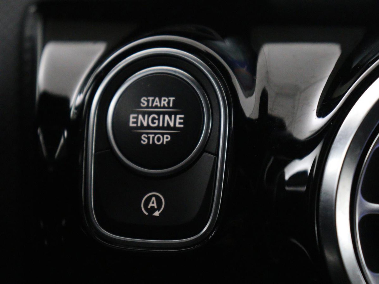 Mercedes-Benz CLA-Klasse Shooting Brake 180 Business Solution AMG