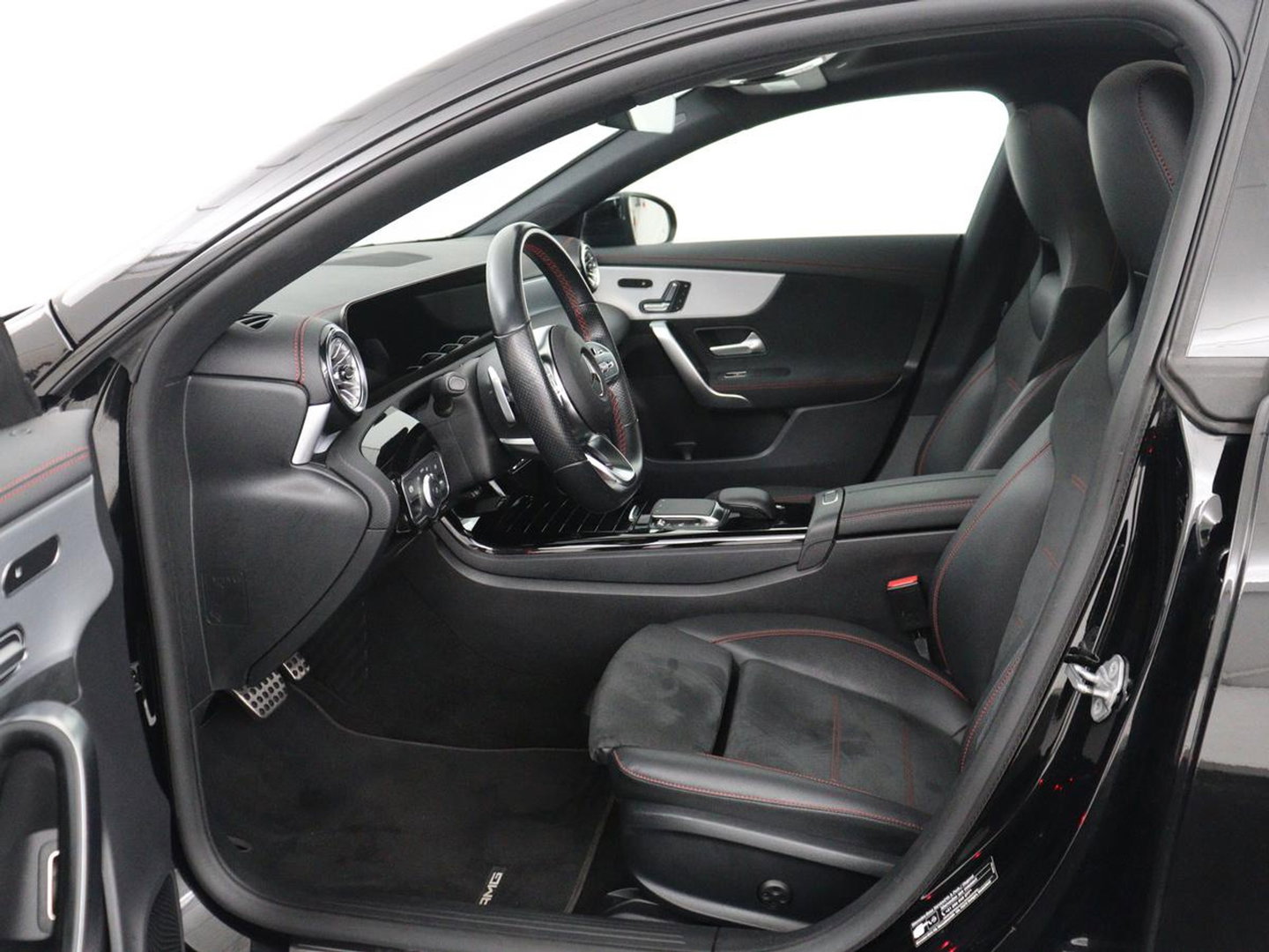 Mercedes-Benz CLA-Klasse Shooting Brake 180 Business Solution AMG