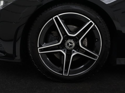 Mercedes-Benz CLA-Klasse Shooting Brake 180 Business Solution AMG