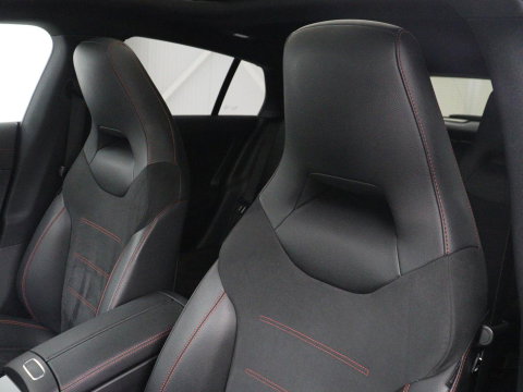 Mercedes-Benz CLA-Klasse Shooting Brake 180 Business Solution AMG