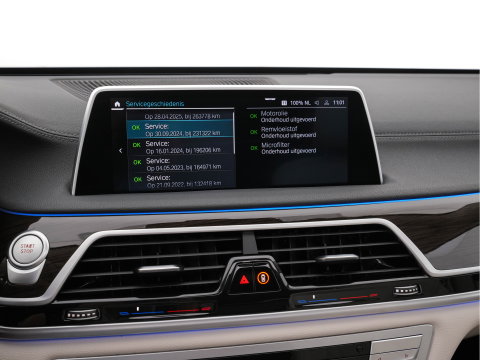 BMW 7 Serie 745Le (Plug-in) (INCL-BTW) *PANO | LEATHER | FULL-LED | HEAD-UP | BLINDSPOT | MEMORY-PACK | DIGI-COCKPIT | KEYLESS | DAB+ | CAMERA | HEATED-COMFORTSEATS | AMBIENTLIGHT | CARPLAY | SHIFTPADDLES | 18''ALU*