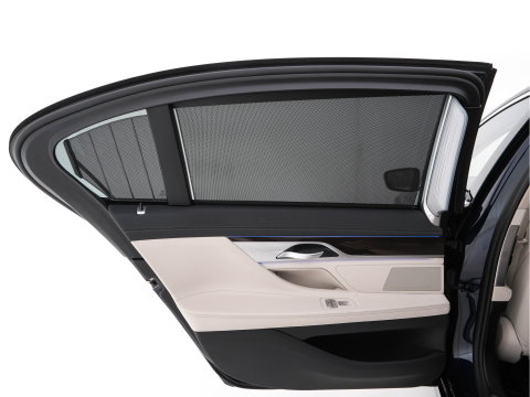 BMW 7 Serie 745Le (Plug-in) (INCL-BTW) *PANO | LEATHER | FULL-LED | HEAD-UP | BLINDSPOT | MEMORY-PACK | DIGI-COCKPIT | KEYLESS | DAB+ | CAMERA | HEATED-COMFORTSEATS | AMBIENTLIGHT | CARPLAY | SHIFTPADDLES | 18''ALU*