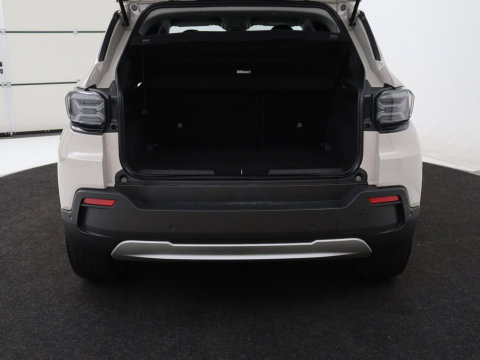 Jeep Avenger Longitude 54 kWh | SOH 97,5% | Adaptive cruise | Carplay | Camera | Full LED | Climate control | Parkeerhulp | Bluetooth | Side Assist | Digital Cockpit
