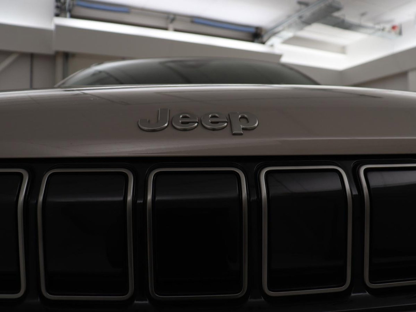 Jeep Avenger Longitude 54 kWh | SOH 97,5% | Adaptive cruise | Carplay | Camera | Full LED | Climate control | Parkeerhulp | Bluetooth | Side Assist | Digital Cockpit