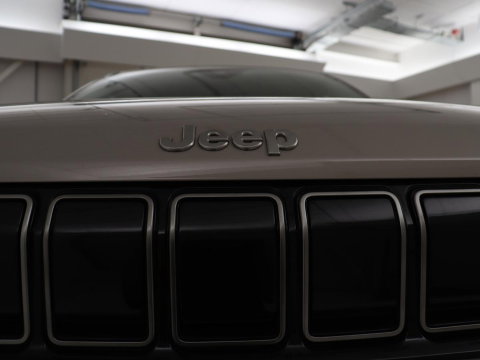 Jeep Avenger Longitude 54 kWh | SOH 97,5% | Adaptive cruise | Carplay | Camera | Full LED | Climate control | Parkeerhulp | Bluetooth | Side Assist | Digital Cockpit
